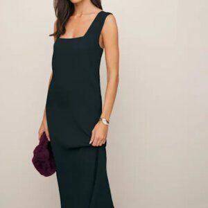**WITH TAGS** Reformation Vea Dress Black - Size 6